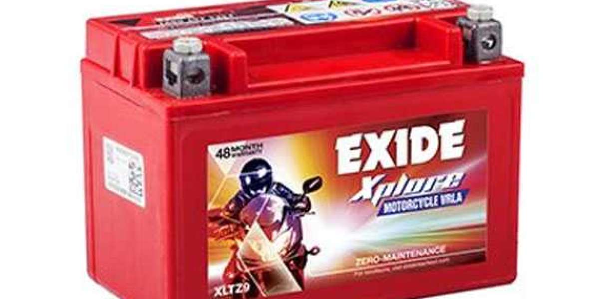 Why You Should Always Keep A Spare Car Battery In Your Trunk