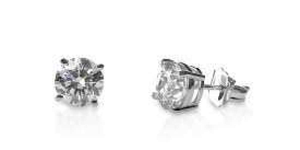 Diamond Earrings - A Guide to Buying Diamond Earrings