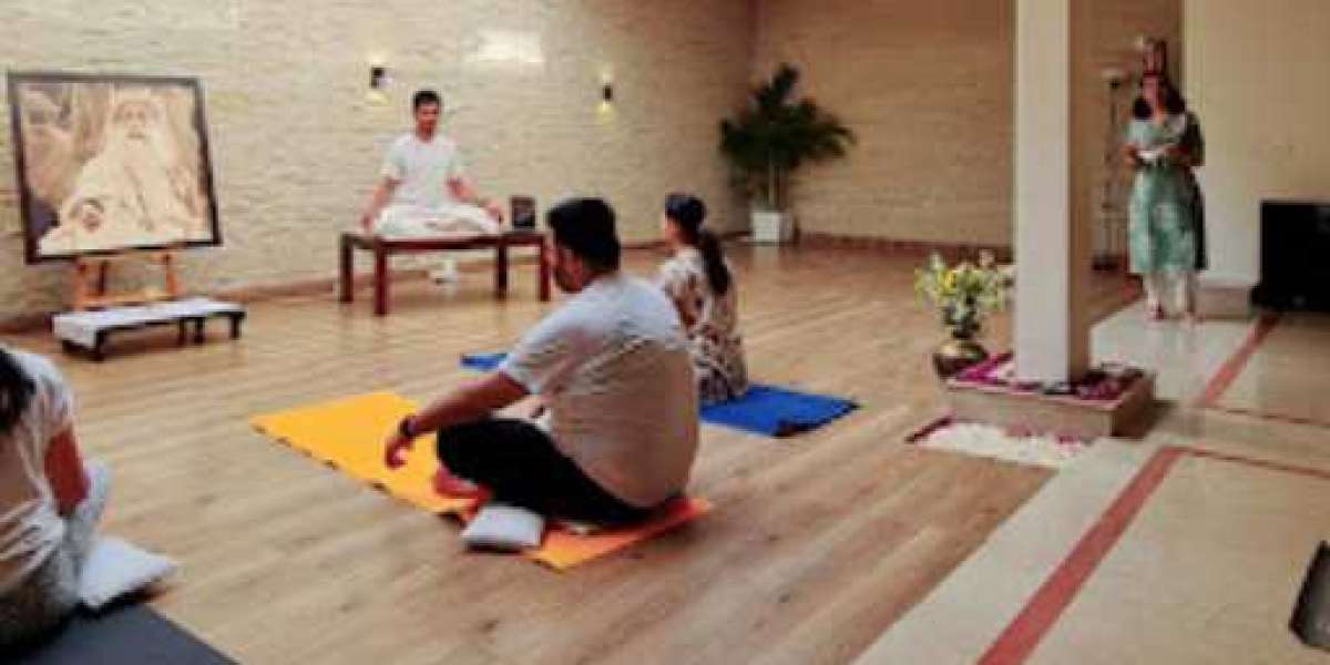 Unlocking Your Potential: A Guide to Yoga Classes in Gurgaon