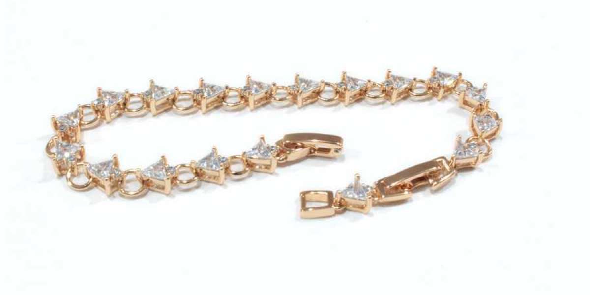 How To Shop For Diamond Bracelets The Right Way