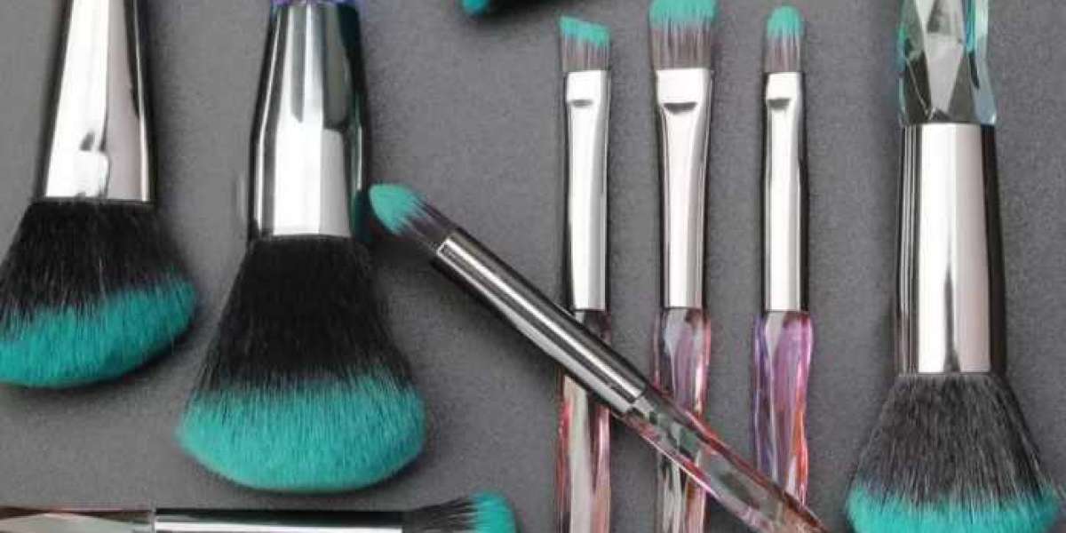 Budget-Friendly Women's Makeup Advice