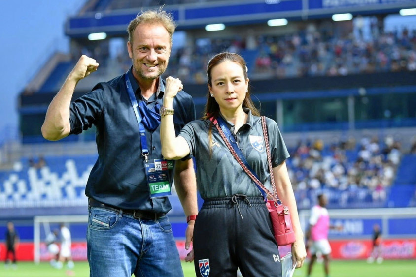 Madame Pang thẳng thắn thừa nhận mục tiêu đưa Thái Lan dự World Cup
