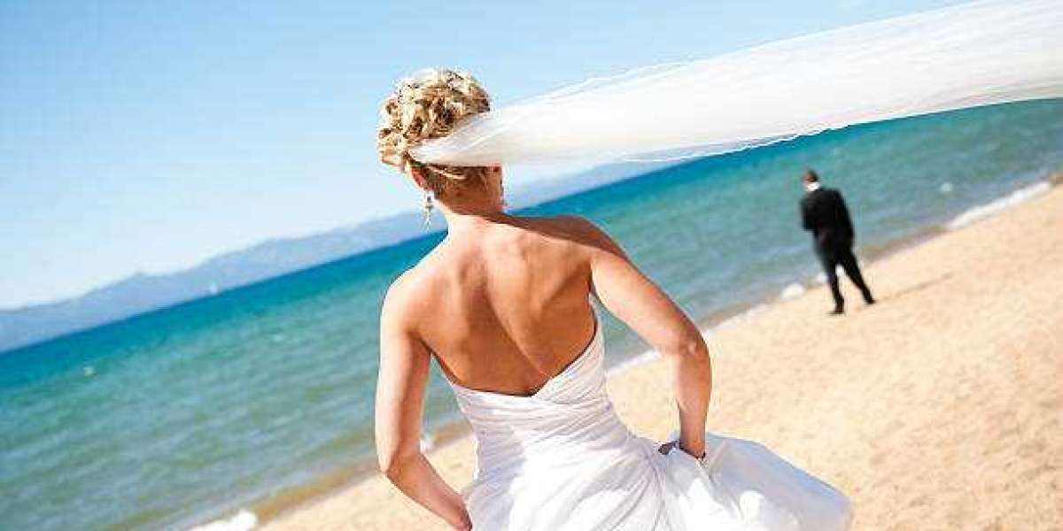 The Ultimate Guide to Planning a Lake Tahoe Wedding