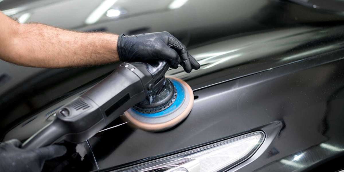 Why Hire Professional Car Groomers For A Showroom-Ready Look?