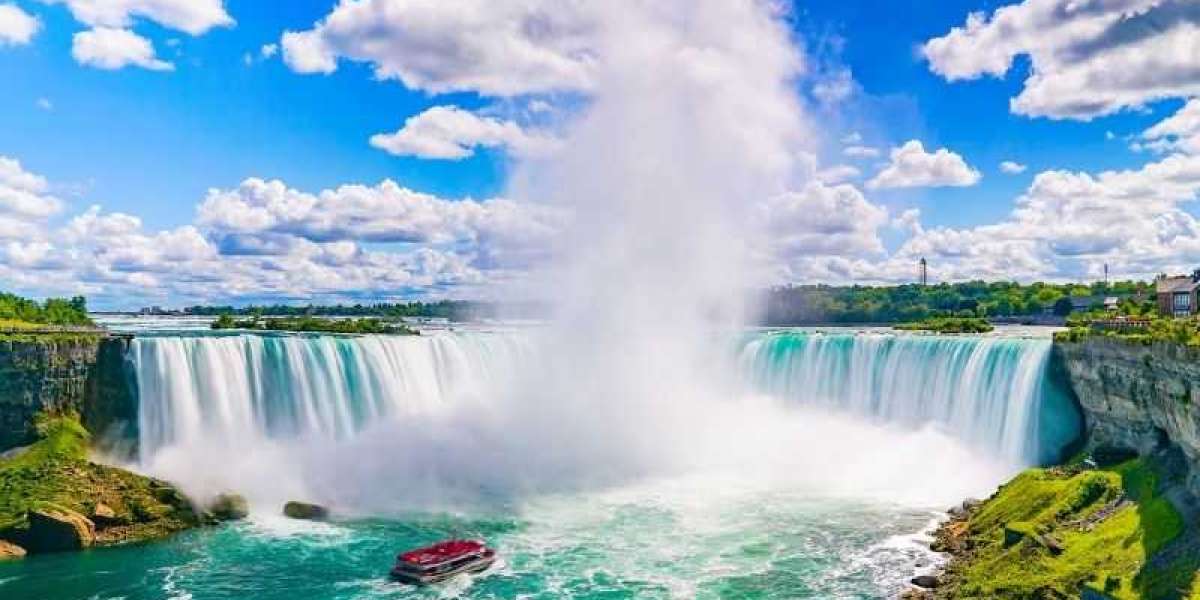 Unveiling the Unforgettable: 11 Must-Do Activities in Niagara Falls, Canada