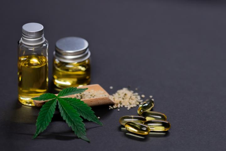 The Benefits of Using CBD Oil for Menopause Symptoms! - Blog View - Truxgo.net - Truxgo Social Network
