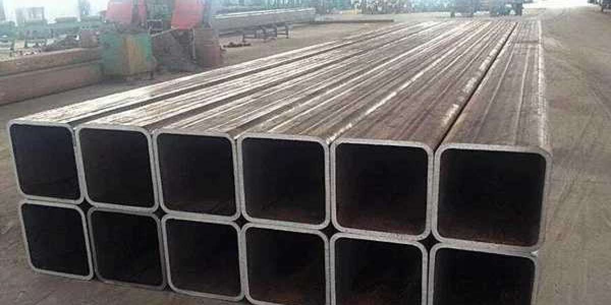 What is a square seamless steel pipe?