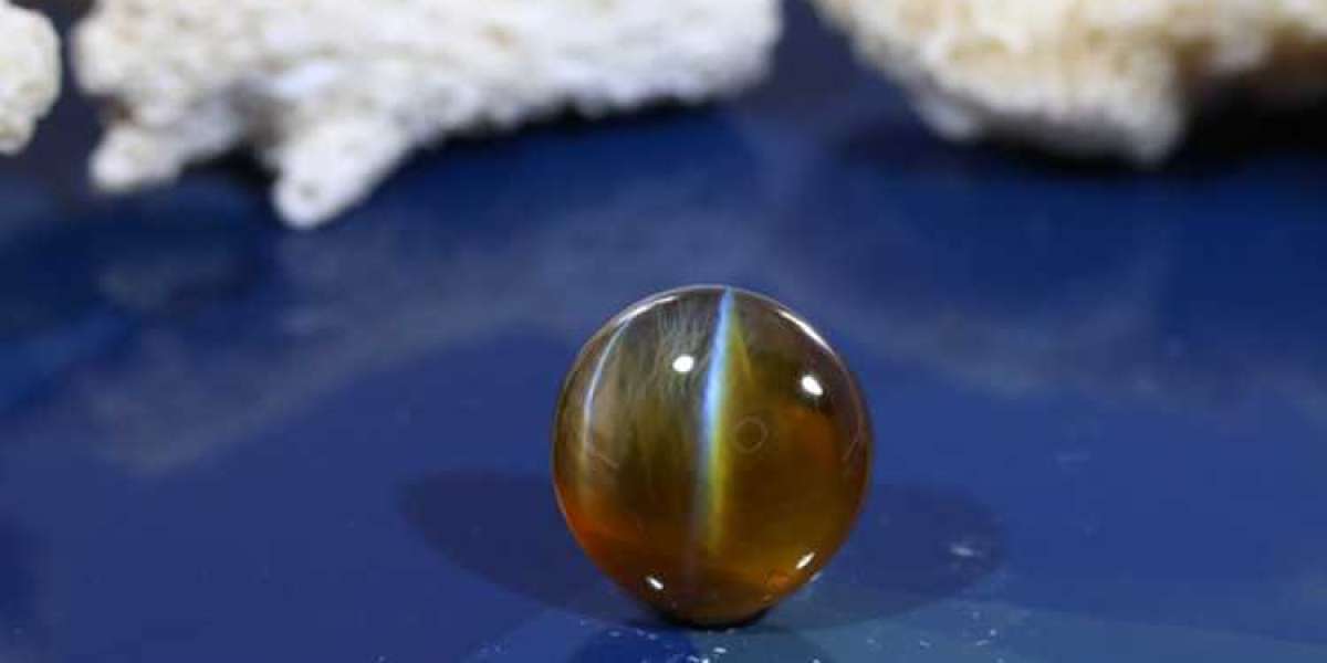 The Mystique of Cat's Eye Stone: Unveiling its Beauty and Power