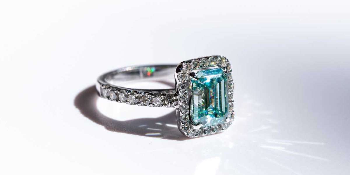 Engagement Rings in Vancouver from Custom Jewellers