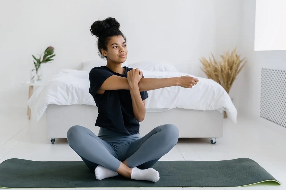 10 Stretches Before Bed for a Restful Night of Sleep