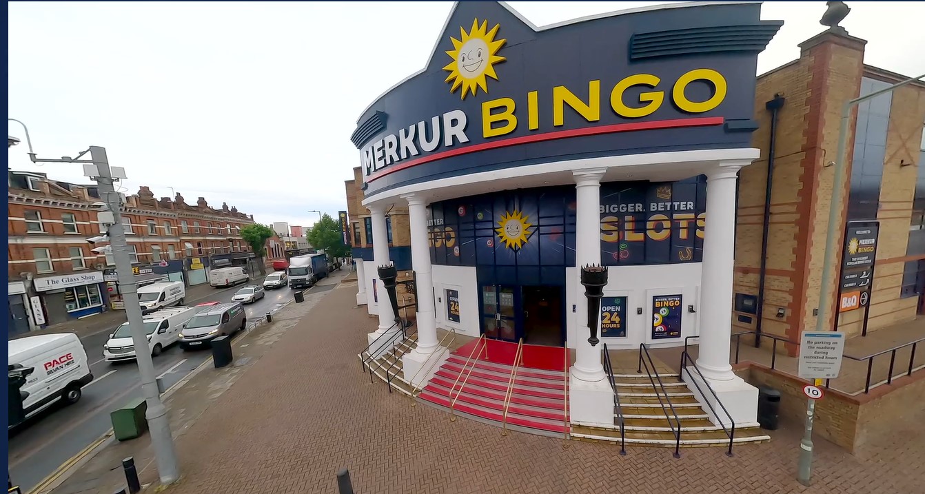 Fantastic features you anticipate from top-rated bingo halls near me