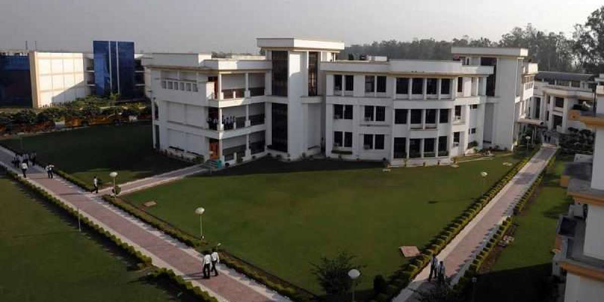 Invertis University: Leading the Way in Agricultural Education in Uttar Pradesh