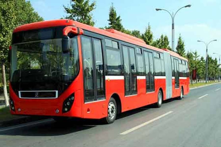 میٹرو بس کا کرایہ یکم اکتوبر سے 50 روپے ہو گا