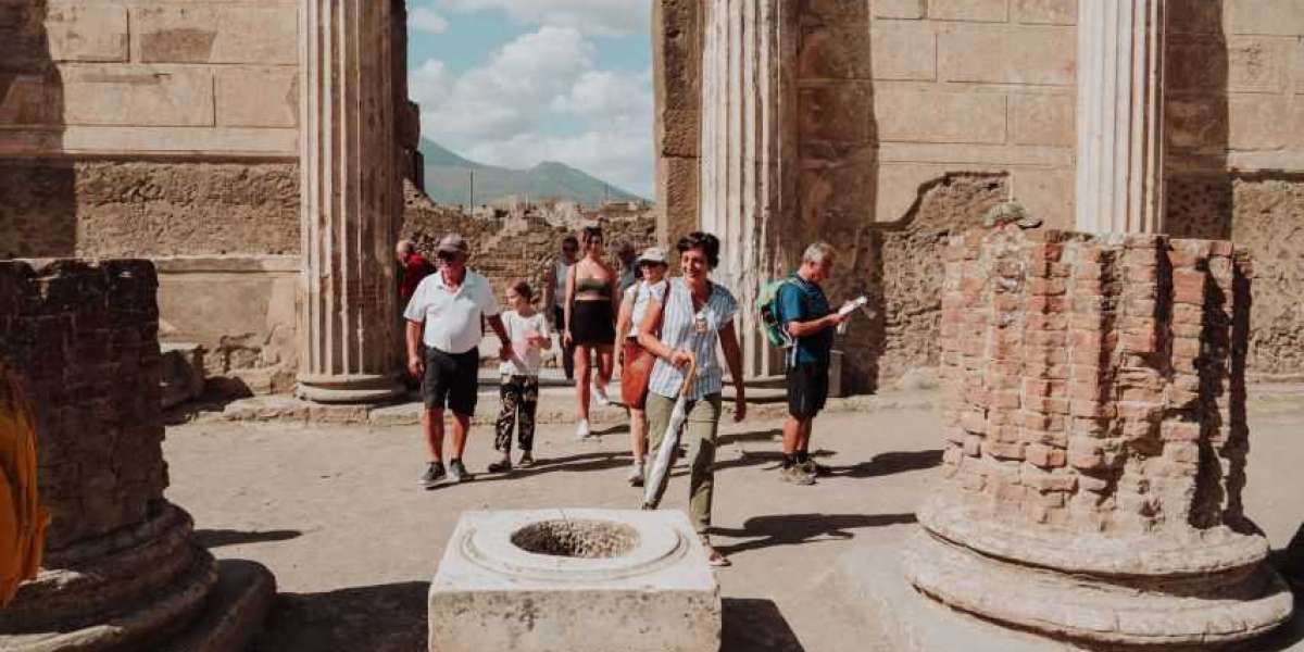 Expert Insights: Pompeii Guided Tours 2023