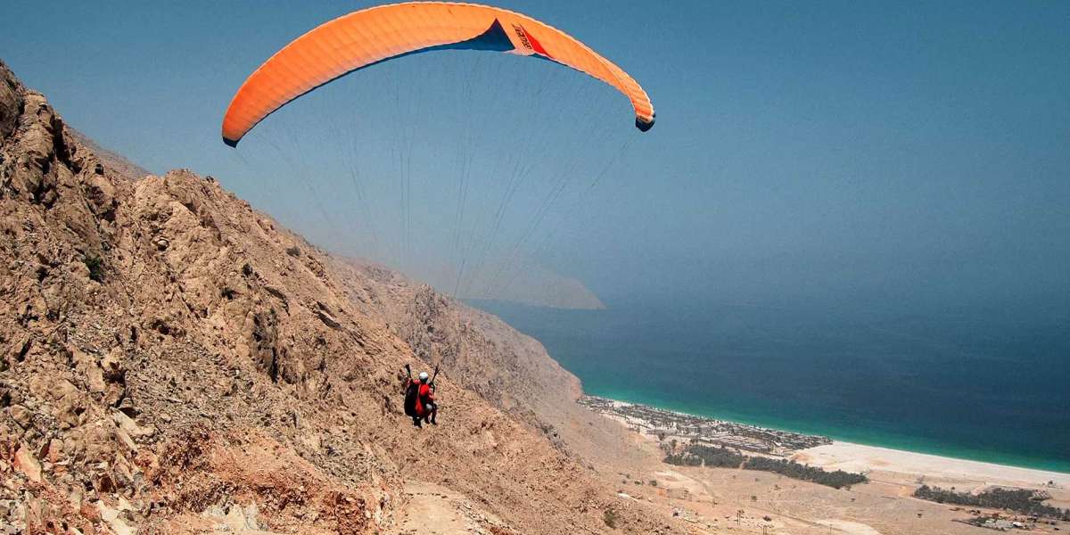 Wings Over Oman: Soaring to New Heights with Paragliding Adventures