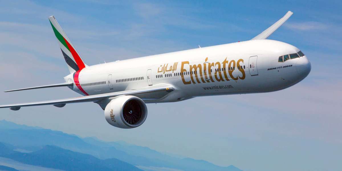 Emirates customer service