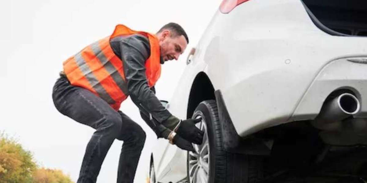 24x7 On Road Assistance: Immediate Support for Any Car Breakdown