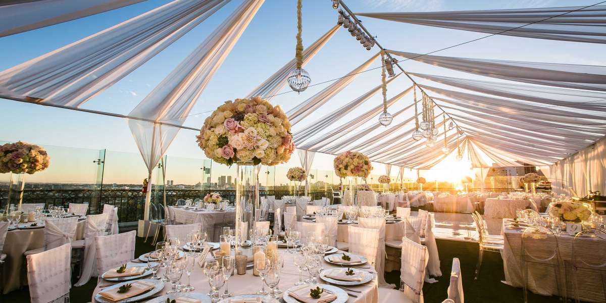 What Makes an Intimate Venue Ideal for Your Small Wedding?