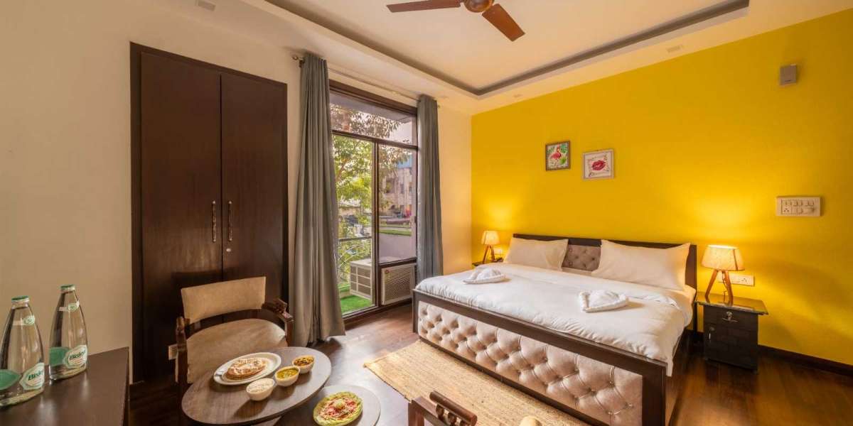 Hotel in Kailash Colony: A Luxurious Stay at Lime Tree Hotels