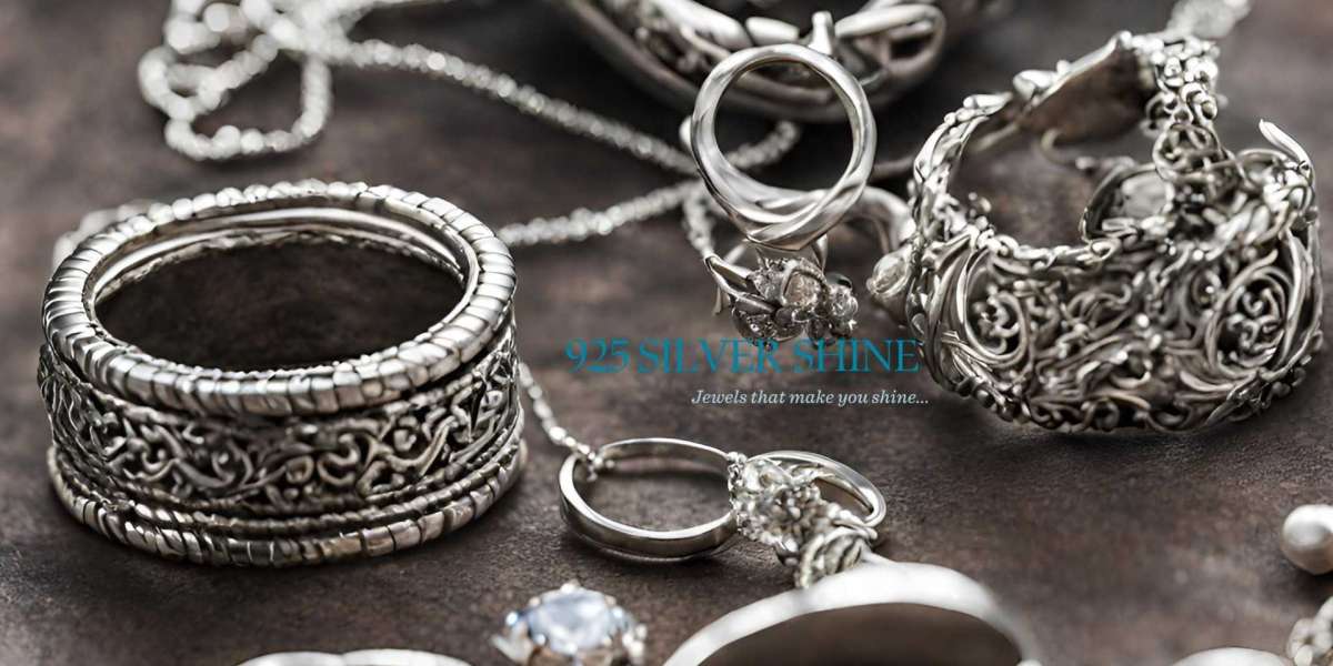 Discover the Jewelry range in ready stock collection in United States