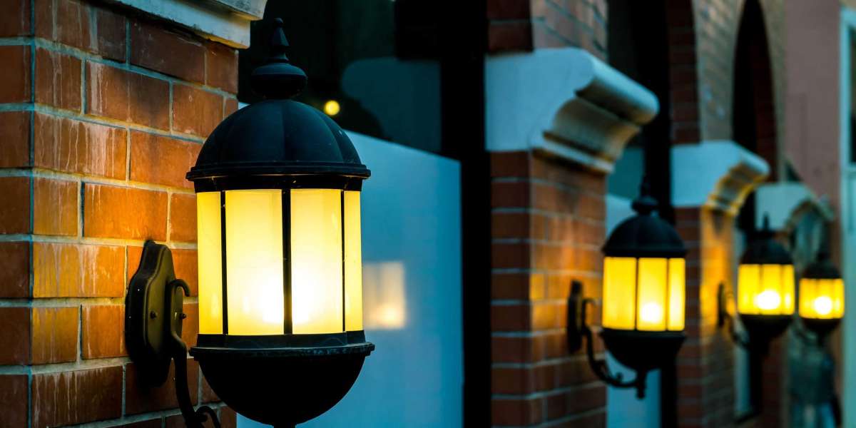 Bright Ideas: Transform Your Outdoor Space with Modern Wall Lights