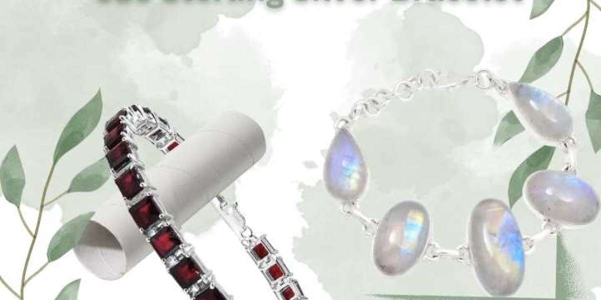 Get the best range of Sterling Silver Bracelets online in France