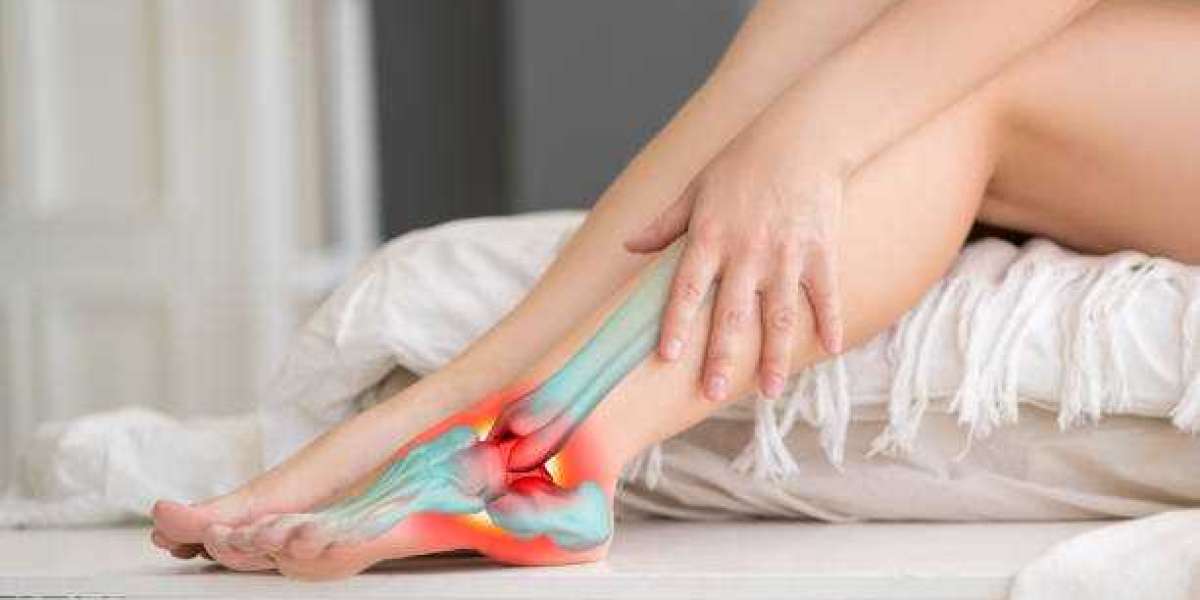 The Foot & Ankle Clinic's Guide to Achilles Tendinitis