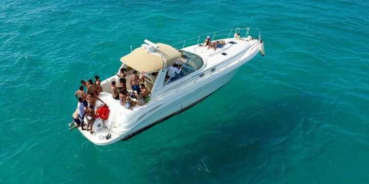 Sail Away in Style: Exclusive Yacht Rentals in Cancun